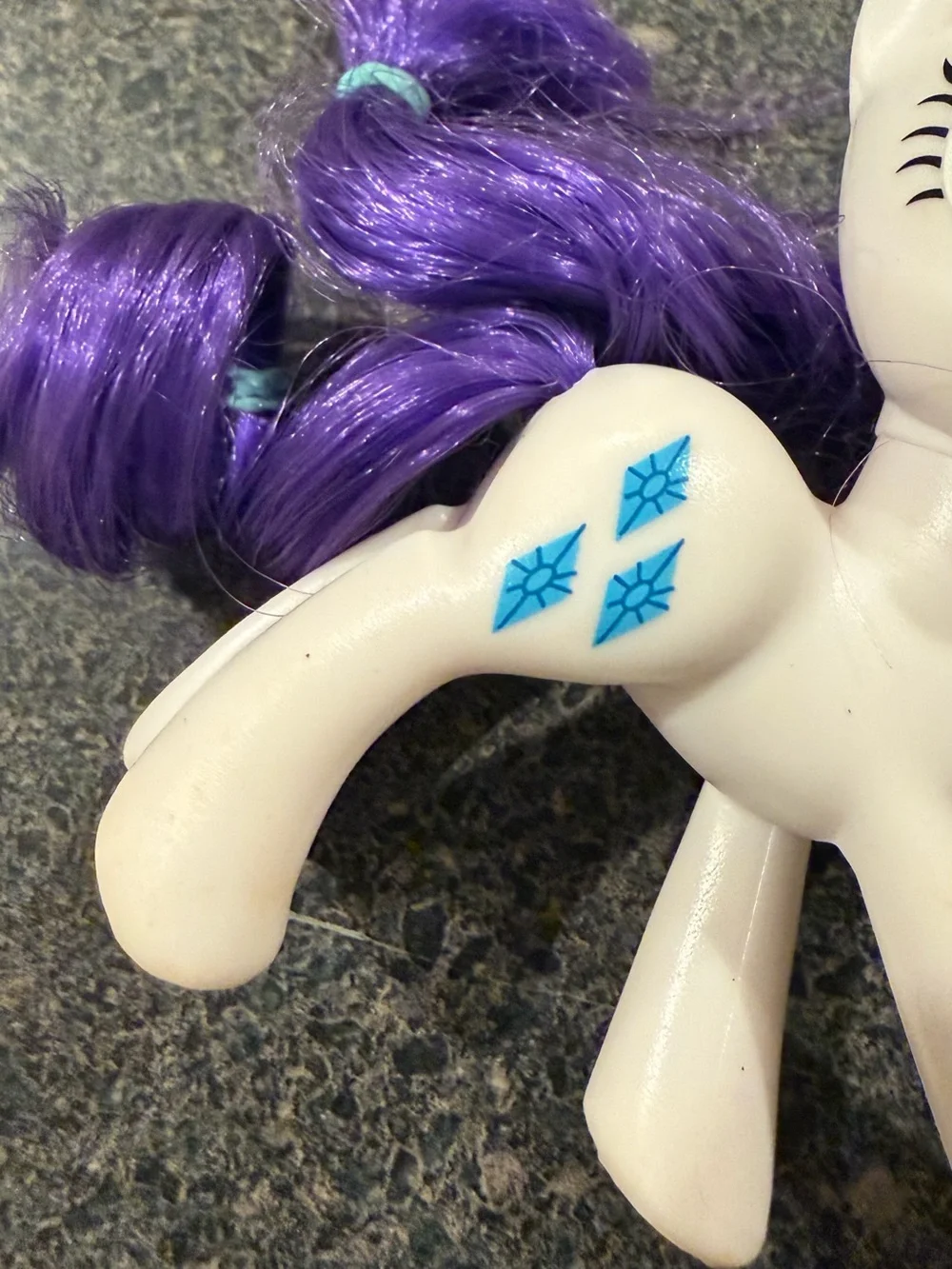 My Little Pony G4 Rarity Unicorn Hasbro Official license